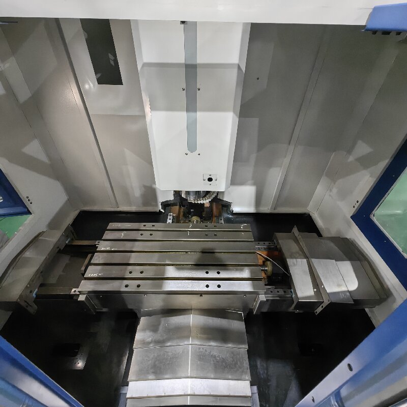 VMC540 Vertical Machining Center Metal Working Machine CNC Milling 12000 RPM BT40 Spindle