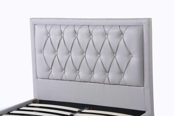 Italian Style Queen Size Platform Bed Iron And Wood Metal Support Legs