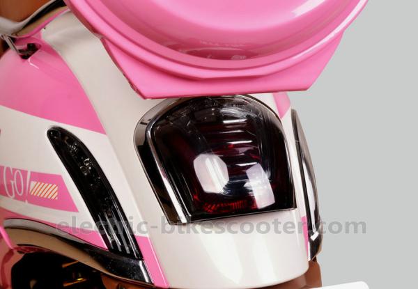 500 Watt Electric Pedal Moped Scooter For Adults 38km/H 79Kgs