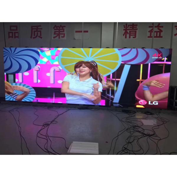 крытый дисплей СИД полного цвета 4К, стена установил алюминий заливки формы дисплея СИД