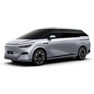 Découvrez l'avenir du transport avec Xpeng X9 End MPV avec des performances et une technologie inégalées