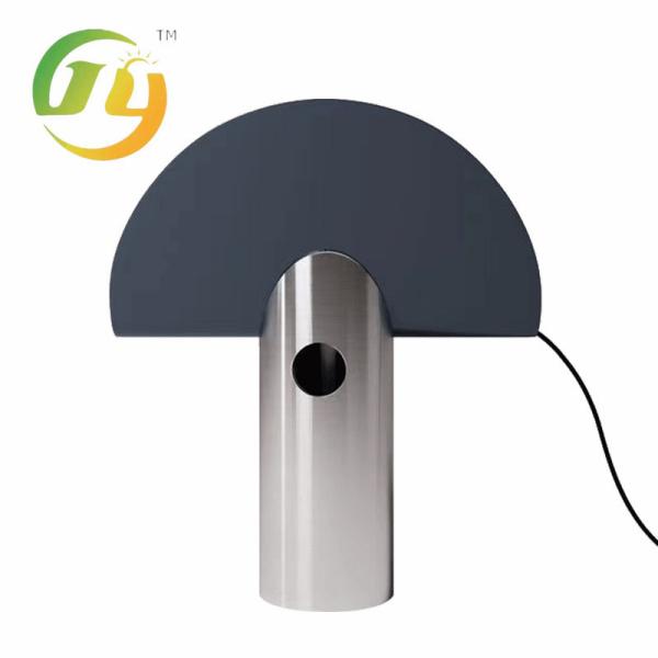 Lampe de table de haute qualité décorative en fer à chevet de lit
