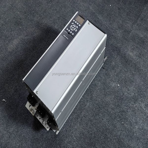 Durable Danfoss VLT Danfoss VFD Drives FC-103P22KT4E21H2X Danfoss Vsd  22kW 50hz to 60hz Vsd for Pump Fan Conveyor Belt