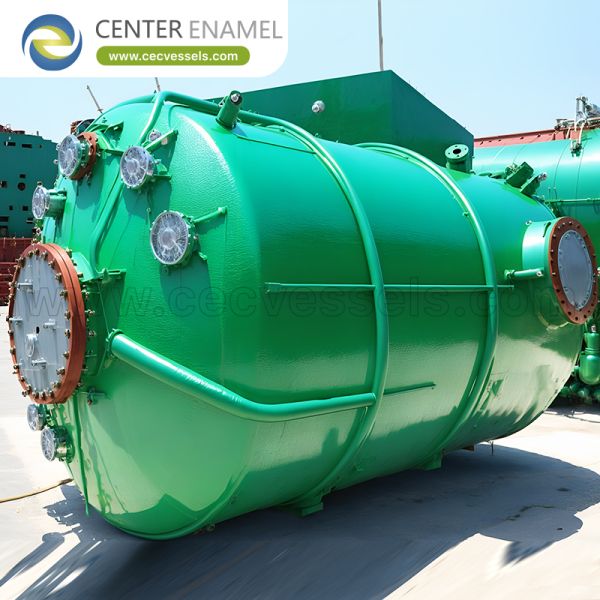 Corrosion Resistant Welded Steel Chemical Storage Tank for Hazardous Materials with Leak Prevention and Customizable Design