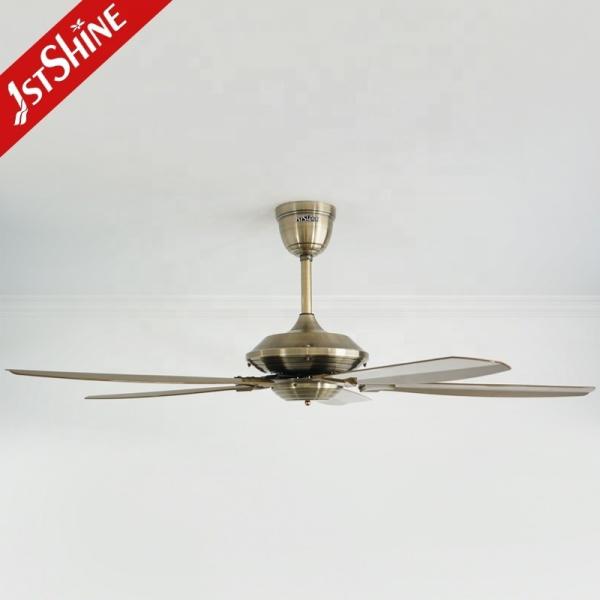 Ventilador de teto de motor reversível DC com eficiência energética de classe A