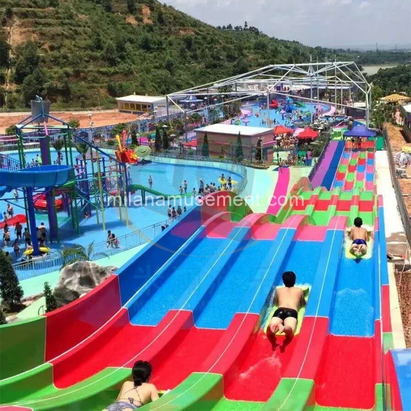 Racing Rainbow Water Slide Fiberglass Material With High Platform