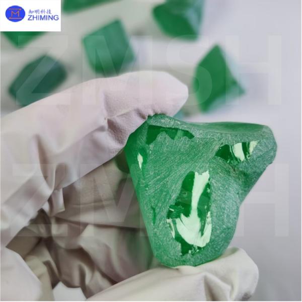 Synthetic Colored Gemstone YAG Crystals Emerald Green Freeform Cutting For Luxury Jewelry