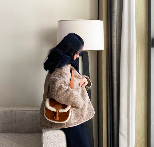 Polyester Lining Female Crossbody Bag With Wide Shoulder Strap