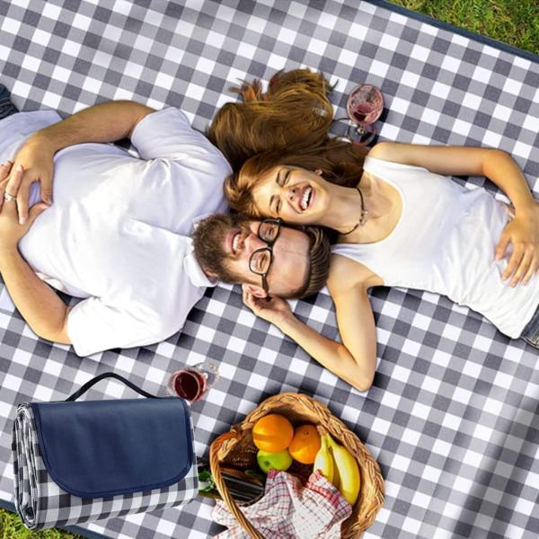 Outdoor Picnic Large Beach Blanket Foldable Lightweight Waterproof Sand Mat