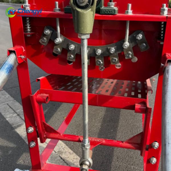 220v Chestnut Peeler Machine Nut Separator Machine 800 - 1000kg/h