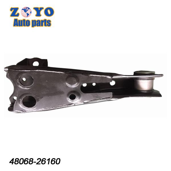 Nature Rubber Bushing Yiwu Auto Suspension Parts Front Lower Control Arm for Toyota Hiace