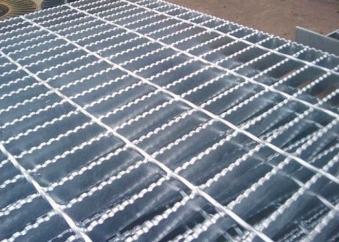 High Load Welded Steel Grating G325/30/100 Anti Slip For Industrial Platforms