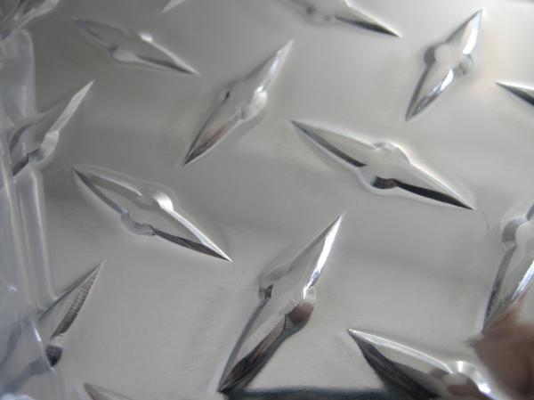 OEM Anti Skidding Aluminium Chequer Plate Flooring For Customer Bus​