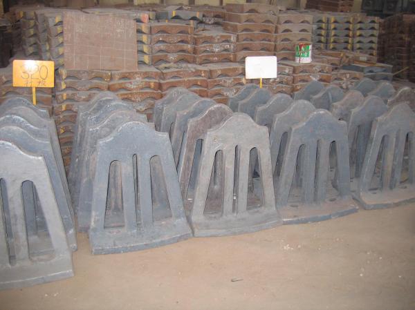 Iron Ball Mill Lining Retaining Ring Liners For Cement Mill Hardness More than HRC52