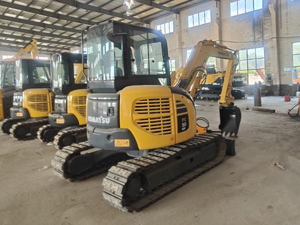 Petit PC50 utilisé Komatsu Excavator Crawler 2400RPM Pour l'agriculture