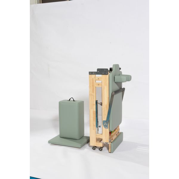 Foldable Oak Pilates Reformer U+PL015B with Enclosed Aluminum Alloy Track