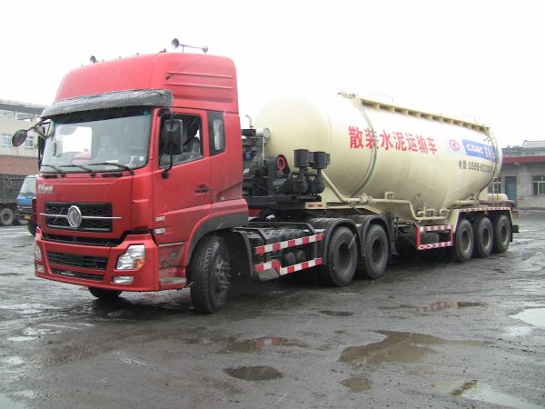 V or W Shape Bulk Cement Truck Semi Trailer Anti - Rust Chassis Surface