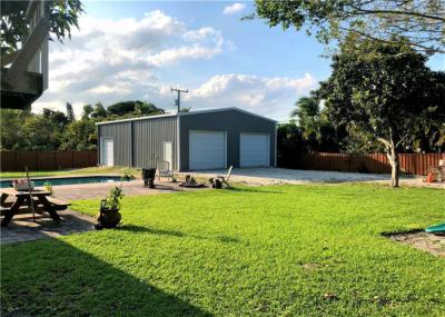Long Span Steel Frame Storage Buildings With Aluminum / PVC Sliding Window