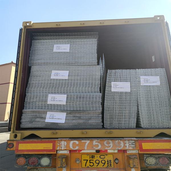 Nueva llegada Mejores precios 3x3 Panel de malla de alambre soldado galvanizado Panel de cerca de malla de alambre soldado galvanizado