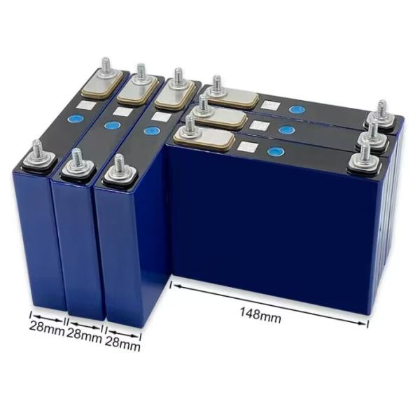 UN38.3 Перезаряжаемые литийные призмальные элементы 3.2V 50ah литийные батареи