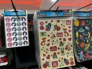 Popular Custom Printed Stickers / Sticker Books / Paper Roll Stickers Durable