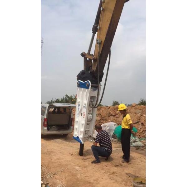 Excavator Hydraulic Breaker Hammer Furukawa And Soosan Series HB20G HB30G F22 SB70N SB81 SB121 SB131