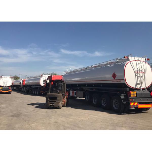 ADR Standard Fuel Tanker Trailer 45000 Liters Capacity With Airbag And Lifting