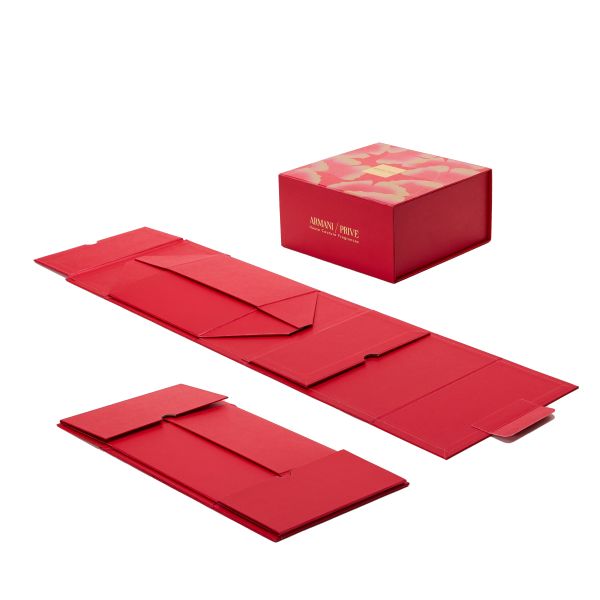 Convenient Transportation Cosmetic Gift Box Packaging With Magnetic Seal