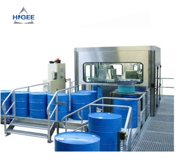 3 Phase Oil Bottling Equipment For Oil / Auto Oil Filling Machine CE Approval
