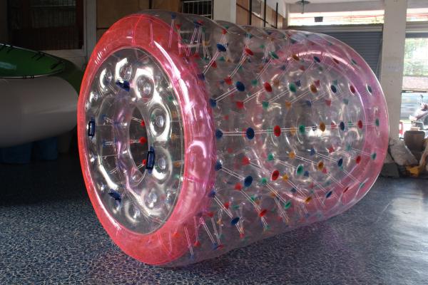 Fabricante Tubos Rolantes Inflaveis Zorb Ball Roller de Água Jogos Interativos de Água