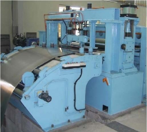 Corte à linha máquina do comprimento de corte do metal com sistema de controlo do Plc