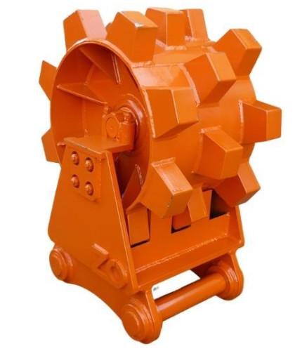 1.02cbm 20-25T Roda de compactação de escavadeira para CAT320D
