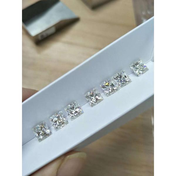 High quality Moissanite DEF color 8mm3.0cts VVS clarity princess cut for engagement ring