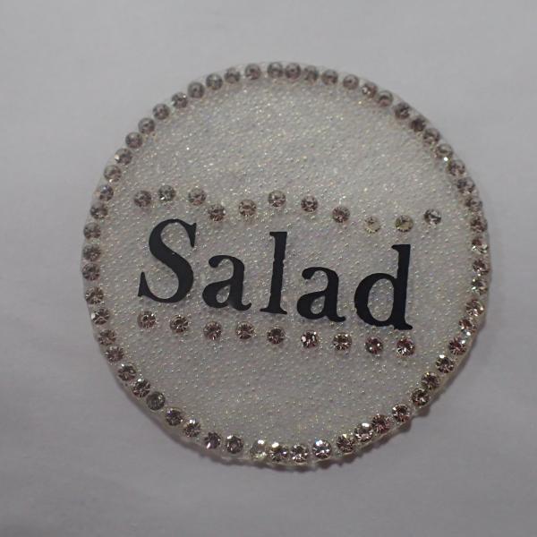 Изготовленный на заказ утюг диаманта на заплатах вышивки одежды фасонирует 3D большой логотип