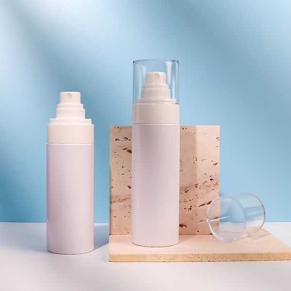 Customizable Plastic Spray Bottle with Multiple Colors Frosted Finish and Pearl Color Options for Cosmetics and Personal Care