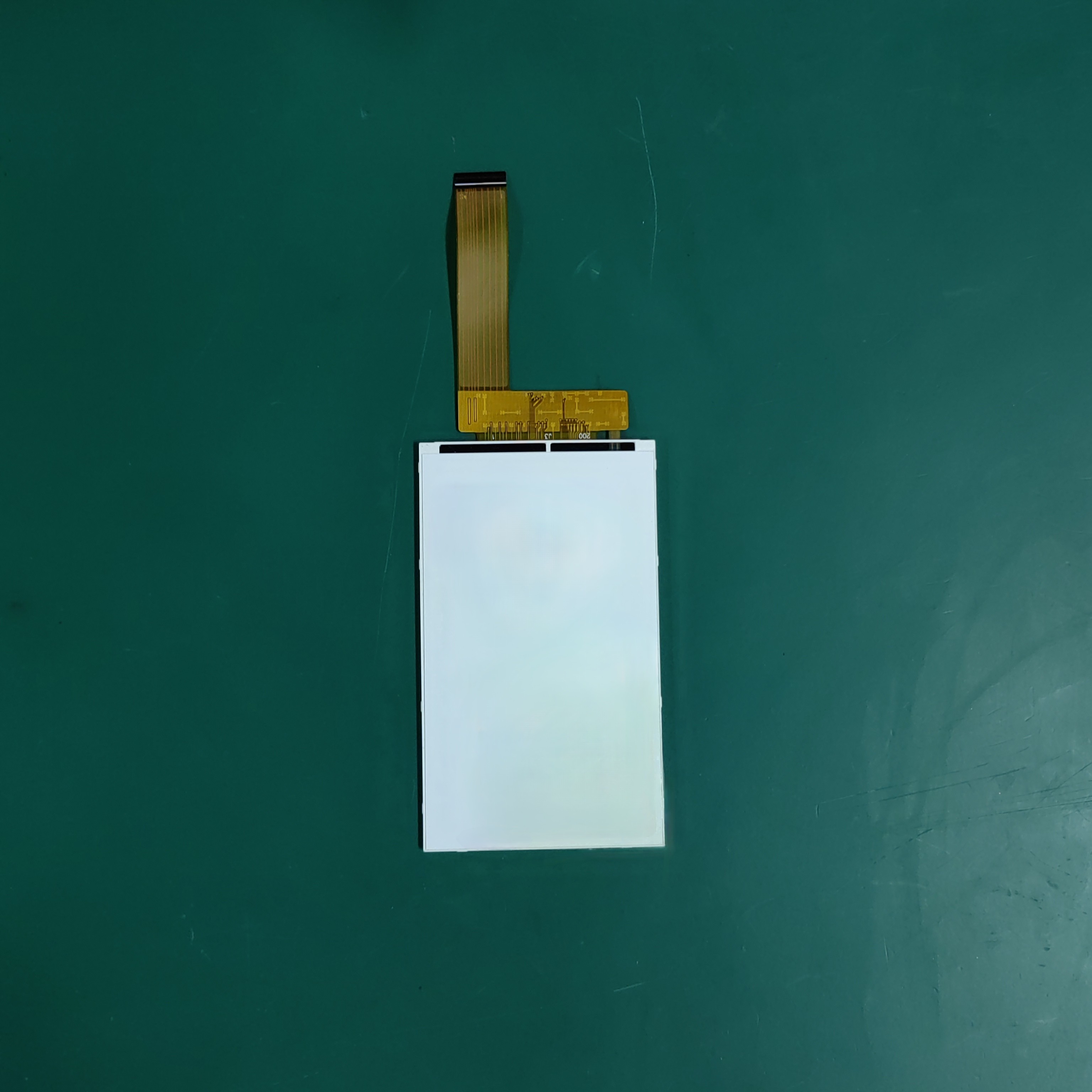 3.97 дюймовый LCD TFT дисплей, разрешение 480x800, интерфейс MIPI свободный угол обзора