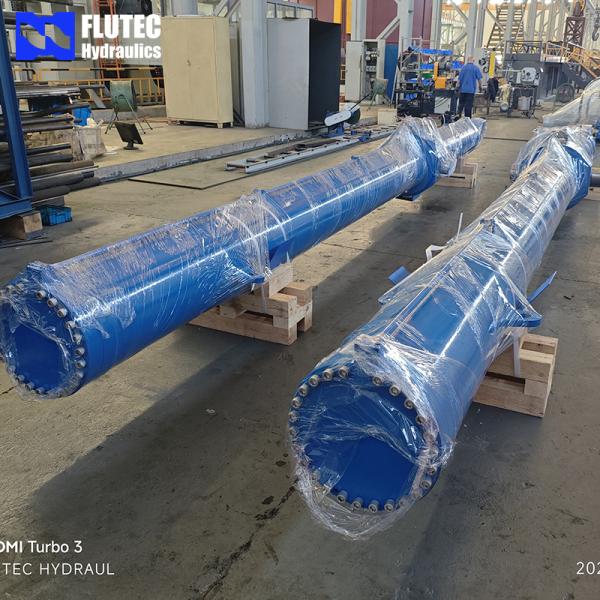 Système de contrôle de la porte de barrage pour cylindre hydraulique auto-conçu