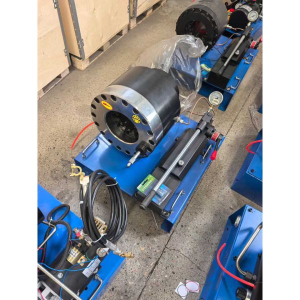 2 Inch Blue Color High Efficiency 600T Manual Hose Crimping Machine With 6-51mm Crimping Range And 10 Interchangeable Dies For Hydraulic Applications