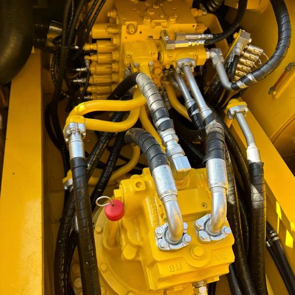 Komatsu PC350-8 crawler used excavator original high quality used mini excavator for sale at a low price
