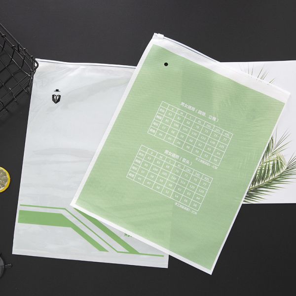 Clear Slider Zip Lock Poly Bags , 12 By 15 Inches 3 Mil Polyethylene Bags