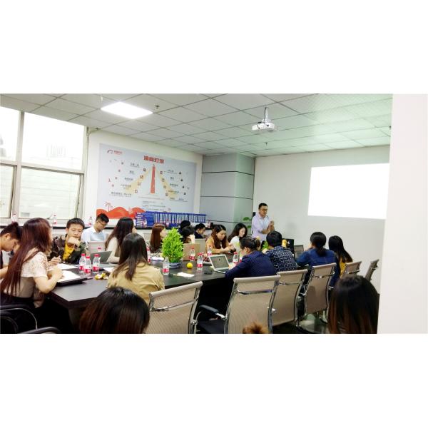 DAYANG OEM 5.0-12 Мотоциклетная шина Естественная резина корпус Глобальная упаковка Черный цвет