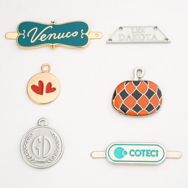 Die Casting Process Custom Gold Silver Metal Label Tag Design Different Styles