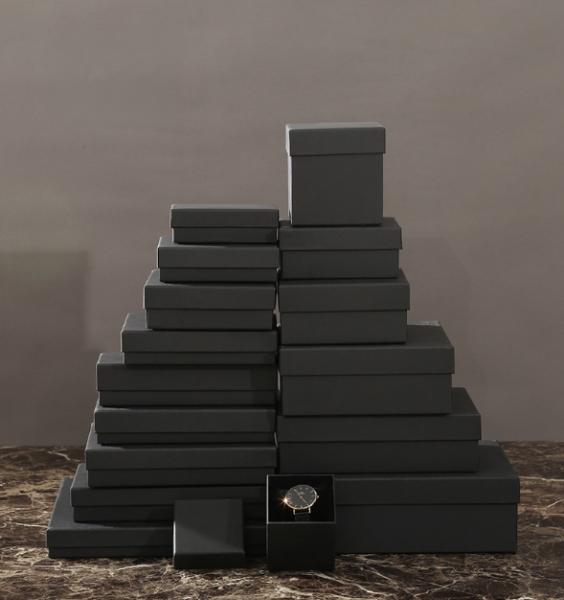 Boîtes cadeaux de luxe de qualité supérieure en noir Kraft emballage écharpe ceinture boîtes cosmétiques