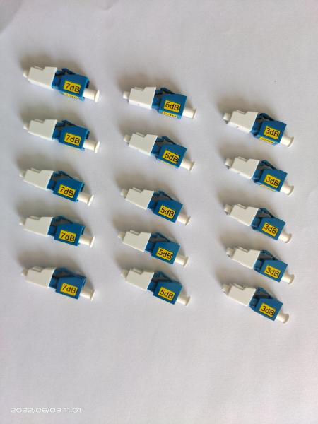 High Return Loss Optical Fixed Attenuator 3 5 7DB M-F LC-UPC Attenuator