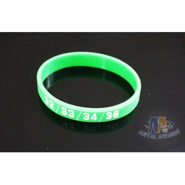 Interchangeable Custom Plastic Bracelets Promotional Silicone Bracelets 200 * 12 * 2mm