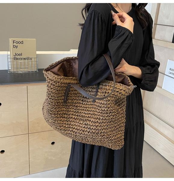 High Quality Wholesale Women'S Summer Crochet Raffia Straw Bag Handmade Designer Open Shoulder Bag Crochet Beach Bag for Women Summer Beach Totes Bag Women Crochet Purses Rattan Earrings