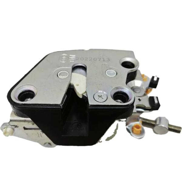 Factory Wholesale Impact Resistant Stability Door Latch Body Truck Spare Parts Door Latch Block for JMC