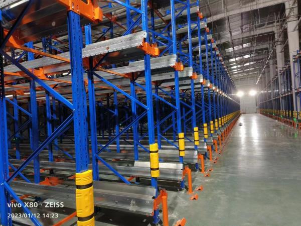 Adjustable Anti Collision Plastic Rack Protectors Industrial Warehouse Safety Barriers