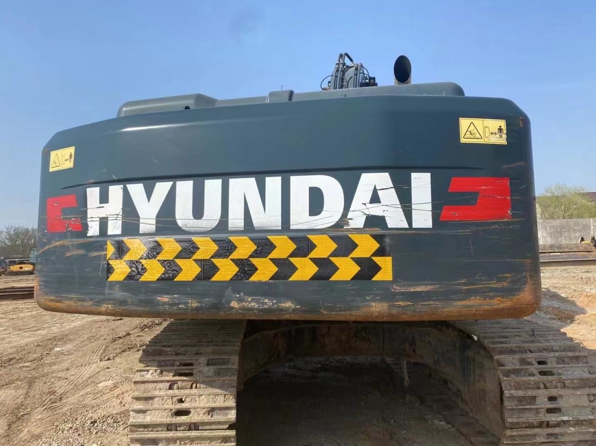 21 тонны использованных экскаваторов Hyundai 215vs Машинная емкость ведра 0,92 кубических метров