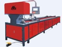 Acier en forme de C Type C Machine de perforation de tuyaux de rayonnage en acier